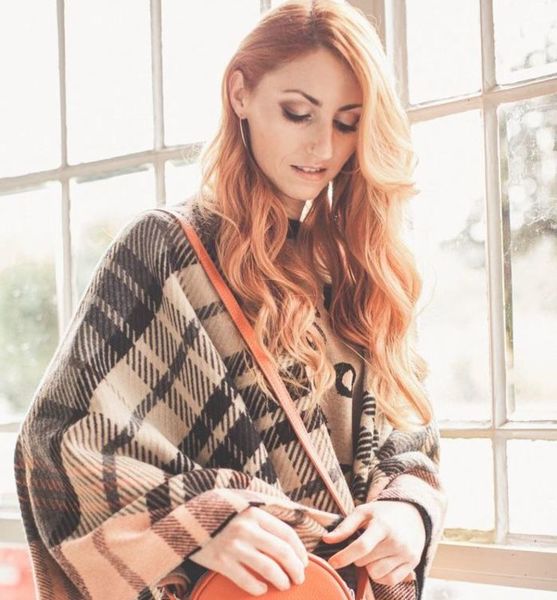 Raphaela S. – Fashion Sedcard-Foto 4 bei JustInCast