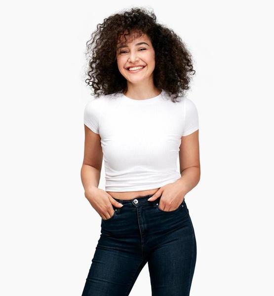 Asena Y. – Fashion Sedcard-Foto 2 bei JustInCast