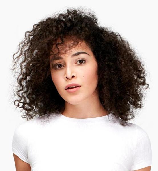 Asena Y. – Fashion Profilbild bei JustInCast