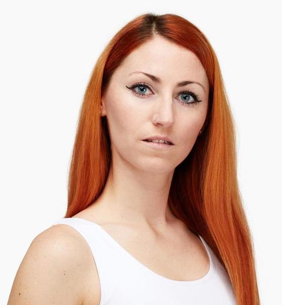 Raphaela S. – Fashion Sedcard-Foto 6 bei JustInCast