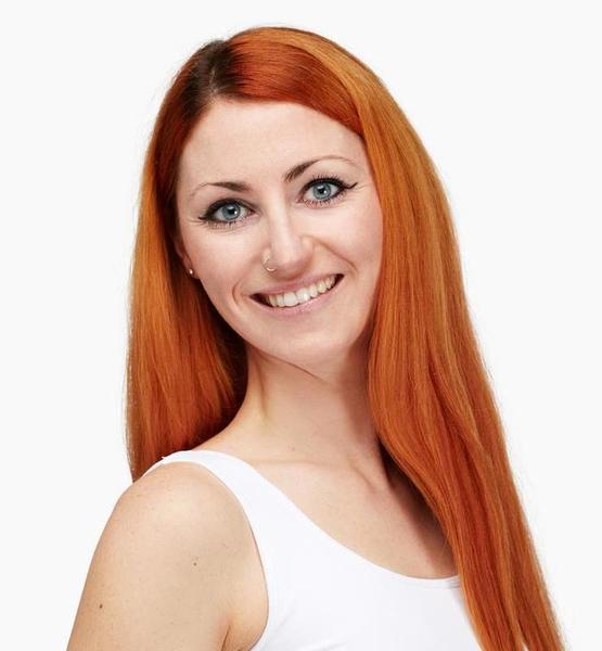 Raphaela S. – Fashion Sedcard-Foto 7 bei JustInCast