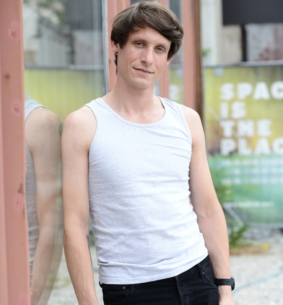 Daniel  L. – Schauspiel Sedcard-Foto 2 bei JustInCast