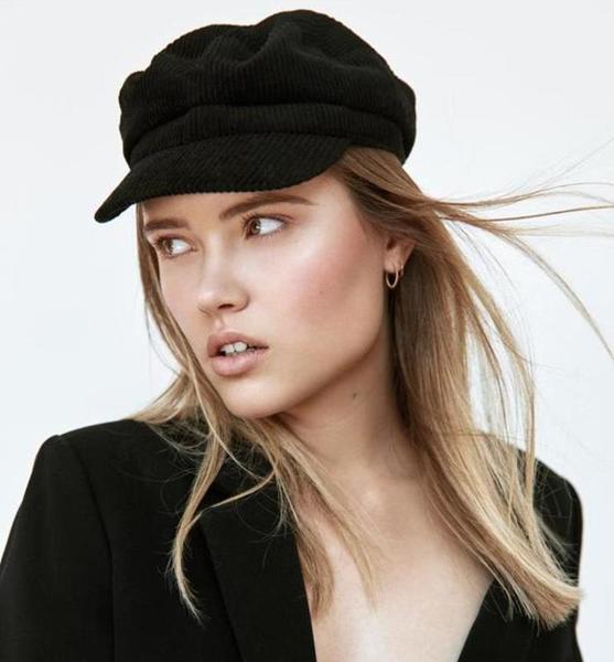 Jule W. – Fashion Profilbild bei JustInCast