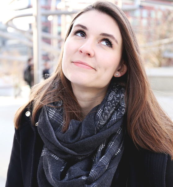 Selina B. – Schauspiel Sedcard-Foto 5 bei JustInCast