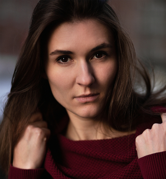 Selina B. – Schauspiel Sedcard-Foto 4 bei JustInCast