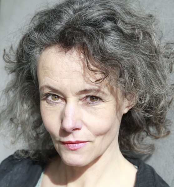 Antje W. – Schauspiel Sedcard-Foto 2 bei JustInCast