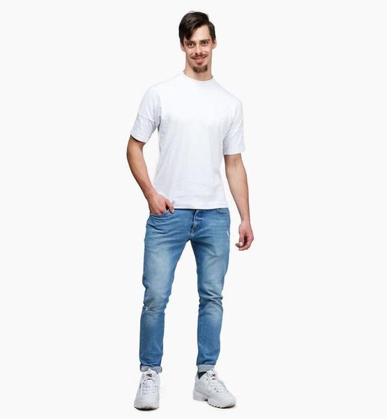 Lukas v. – Real People Sedcard-Foto 4 bei JustInCast