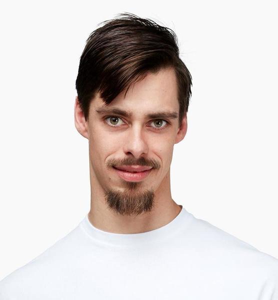 Lukas v. – Real People Sedcard-Foto 5 bei JustInCast