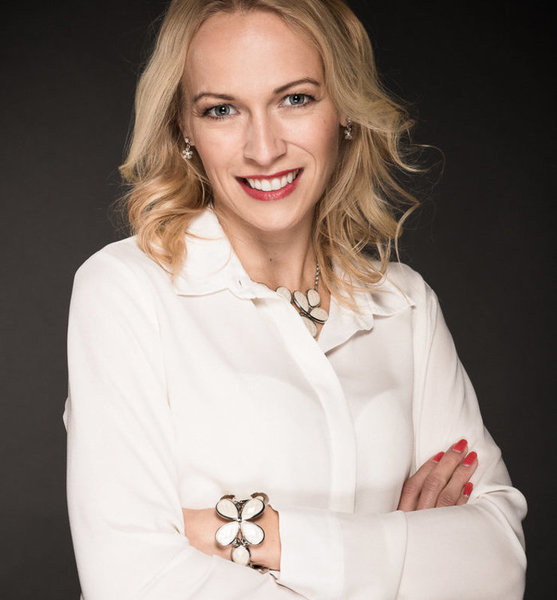 martina e. – Fashion Sedcard-Foto 3 bei JustInCast