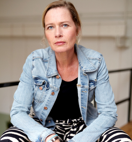Beate B. – Schauspiel Sedcard-Foto 5 bei JustInCast