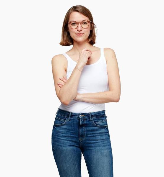 Nadine K. – Real People Sedcard-Foto 5 bei JustInCast