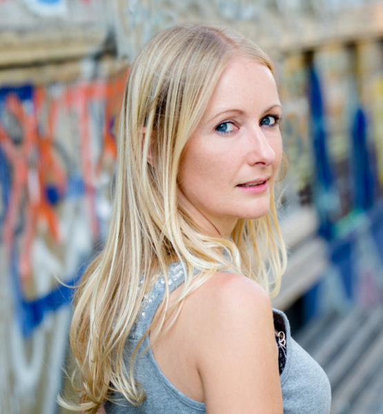 Maike T. – Schauspiel Sedcard-Foto 2 bei JustInCast