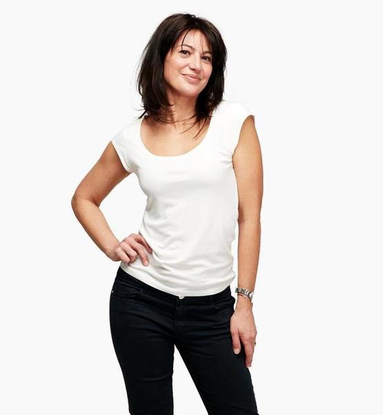 Silvia C. – Real People Sedcard-Foto 3 bei JustInCast