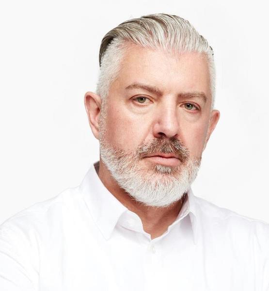 Dr Kewan  K. – Real People Profilbild bei JustInCast