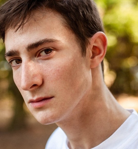 Idan W. – Fashion Sedcard-Foto 4 bei JustInCast