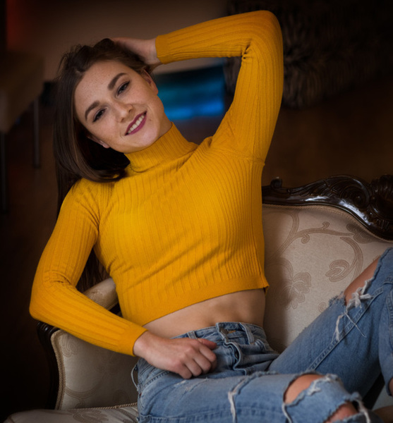 Romy N. – Schauspiel Sedcard-Foto 5 bei JustInCast