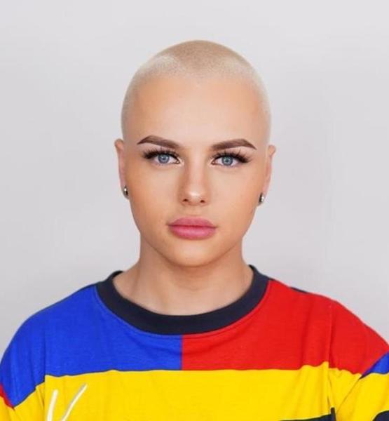 Theodor W. – Fashion Sedcard-Foto 5 bei JustInCast