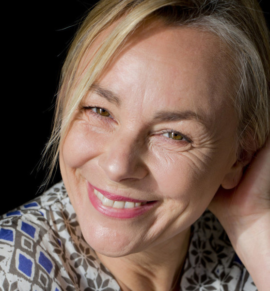Barbara D. – Schauspiel Sedcard-Foto 2 bei JustInCast