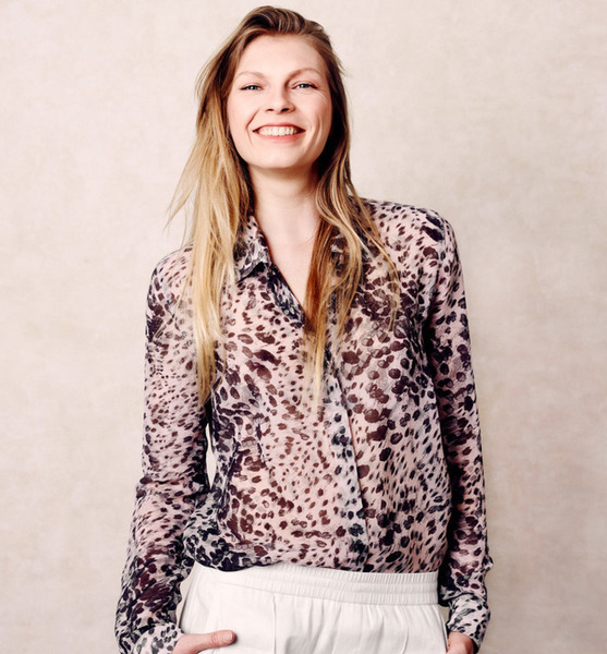 Virginia  E. – Fashion Sedcard-Foto 5 bei JustInCast