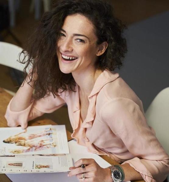 Ellen Keola  F. – Fashion Sedcard-Foto 2 bei JustInCast