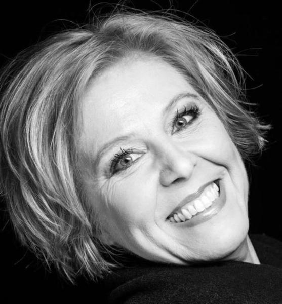 Sabine E. – Schauspiel Sedcard-Foto 5 bei JustInCast
