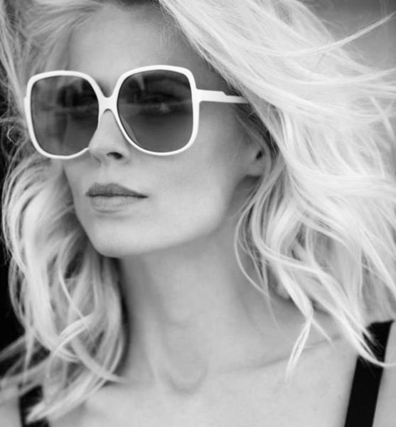 Ioanna  Z. – Fashion Sedcard-Foto 5 bei JustInCast