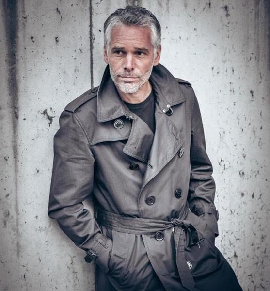 Joerg Christian S. – Fashion Sedcard-Foto 4 bei JustInCast