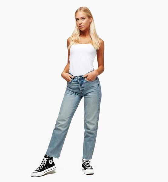 Jana Lena H. – Real People Sedcard-Foto 5 bei JustInCast