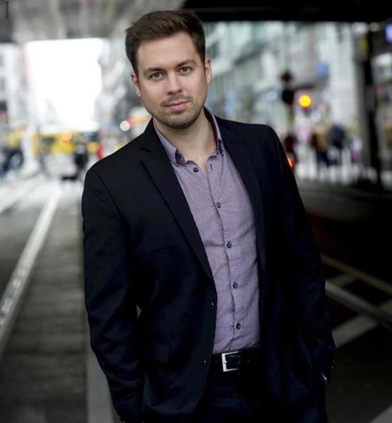 Jonathan S. – Schauspiel Sedcard-Foto 5 bei JustInCast