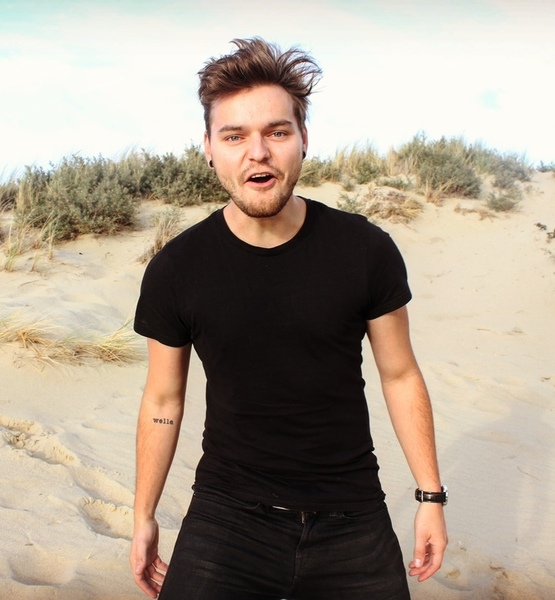Xaver N. – Schauspiel Sedcard-Foto 2 bei JustInCast