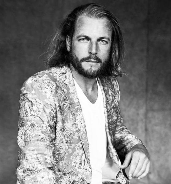 Clement H. – Fashion Sedcard-Foto 4 bei JustInCast