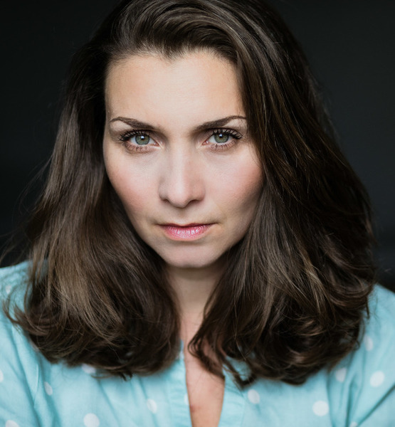 Sabrina C. – Schauspiel Sedcard-Foto 4 bei JustInCast