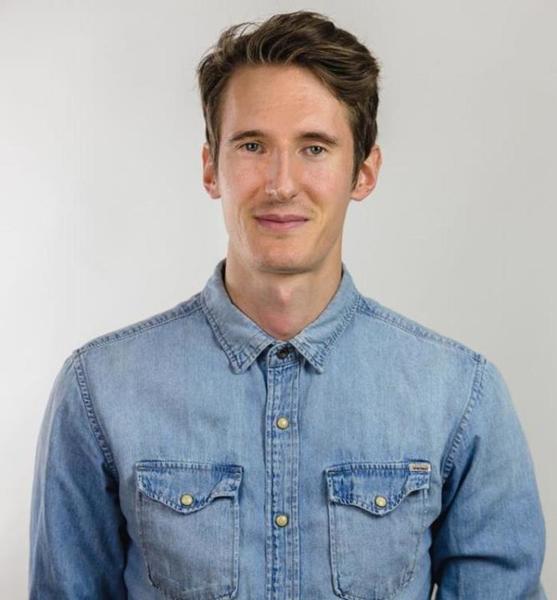 Sebastian G. – Tanz Sedcard-Foto 2 bei JustInCast