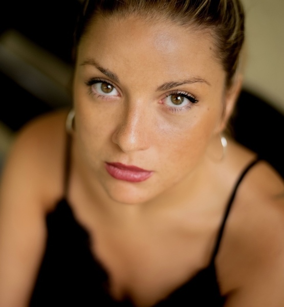 Stella V. – Schauspiel Sedcard-Foto 4 bei JustInCast