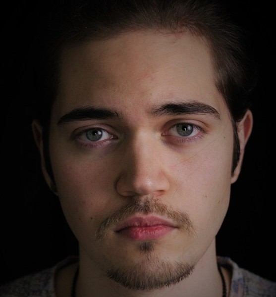 Lucas B. – Schauspiel Sedcard-Foto 3 bei JustInCast