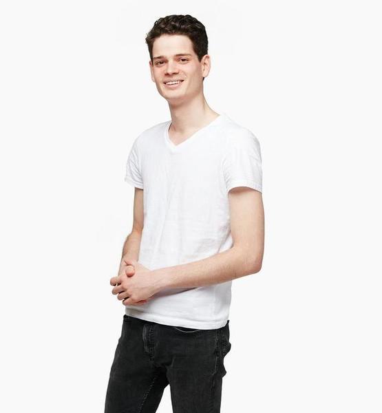 Jonas L. – Real People Sedcard-Foto 3 bei JustInCast