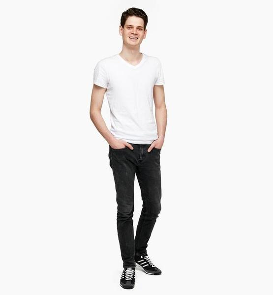 Jonas L. – Real People Sedcard-Foto 4 bei JustInCast