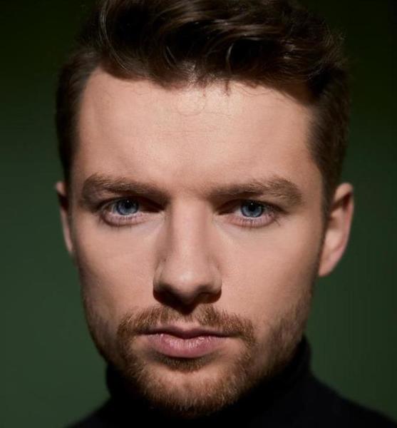 Alexander H. – Fashion Sedcard-Foto 5 bei JustInCast