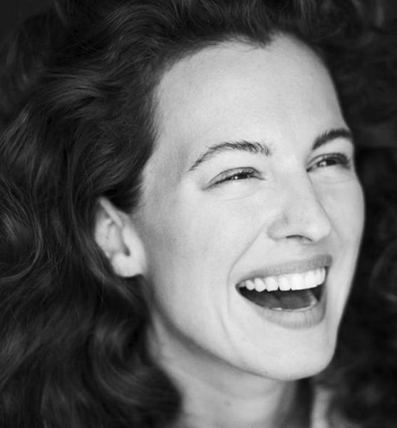 Alena H. – Schauspiel Sedcard-Foto 3 bei JustInCast