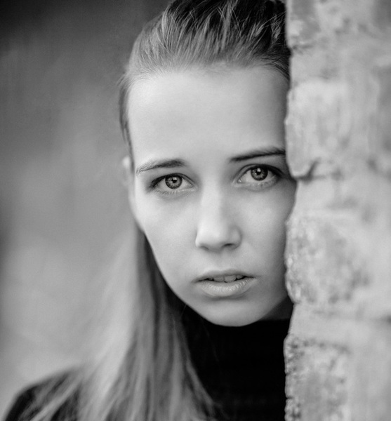 Larissa K. – Schauspiel Sedcard-Foto 5 bei JustInCast