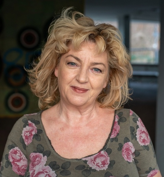Jarmila K. – Schauspiel Sedcard-Foto 2 bei JustInCast