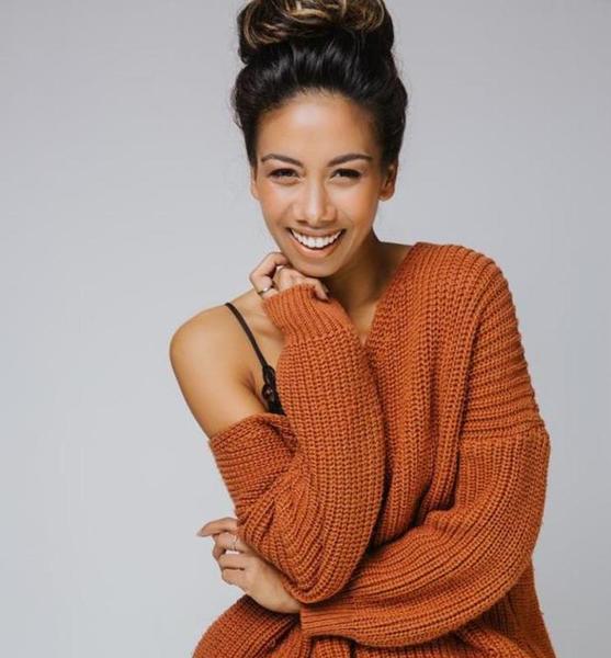 Mary K. – Fashion Sedcard-Foto 4 bei JustInCast