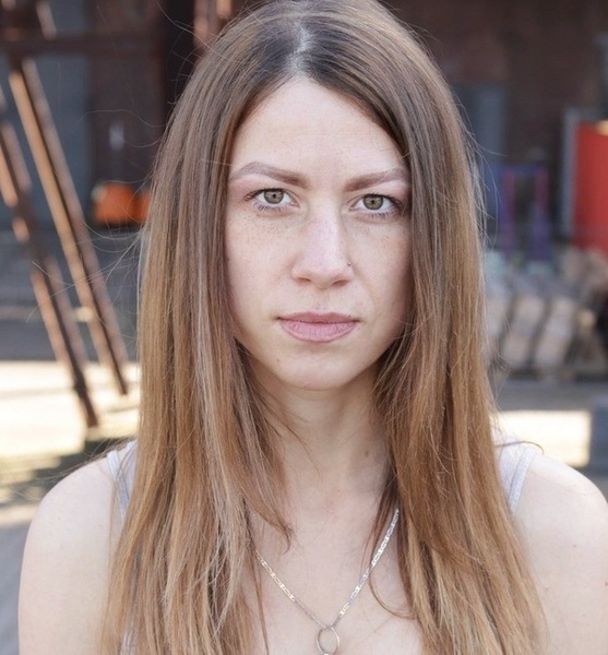 Melanie L. – Acting sedcard image 2 at JustInCast