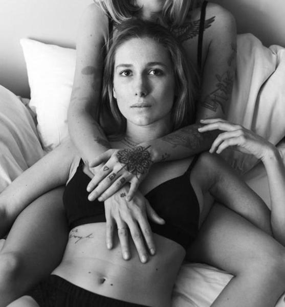 Katharina W. – Fashion Sedcard-Foto 5 bei JustInCast