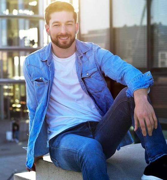 Jonas G. – Fashion Sedcard-Foto 2 bei JustInCast