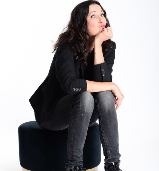 Anja J. – Schauspiel Sedcard-Foto 6 bei JustInCast