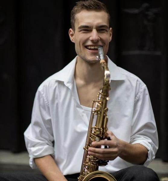 Johannes S. – Schauspiel Sedcard-Foto 5 bei JustInCast