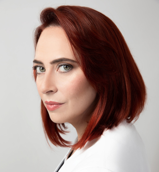 Amy B. – Schauspiel Sedcard-Foto 2 bei JustInCast