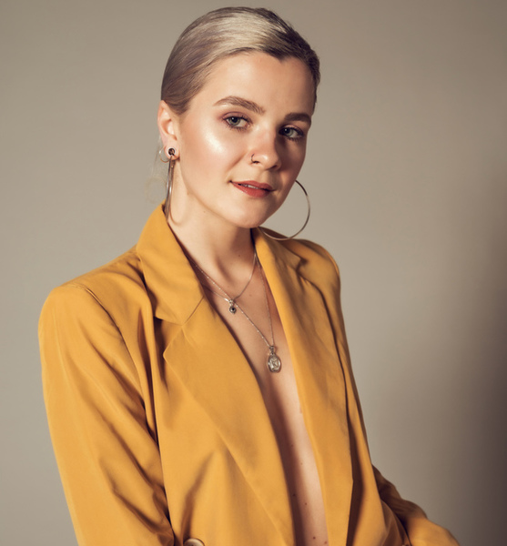 Lisa K. – Fashion Profilbild bei JustInCast
