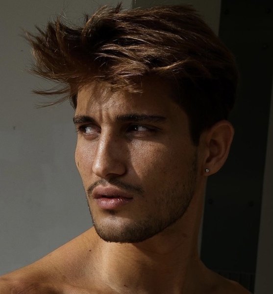 Hüseyin  C. – Fashion Sedcard-Foto 4 bei JustInCast